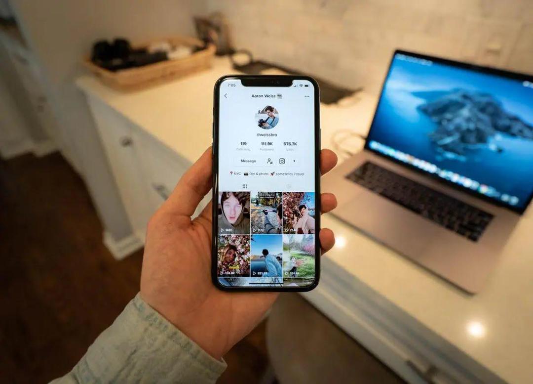 Cara Top Up Koin TikTok Lengkap Beserta Daftar Harganya