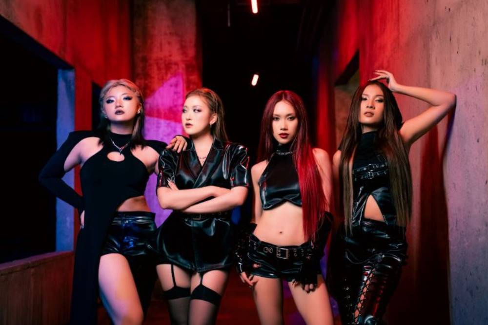 So Powerful! GLAS Resmi Rilis Lagu Terbaru ‘Villain’, Ini Lirik dan Maknanya