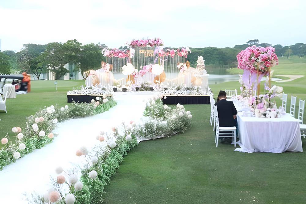 Ciputra Golf (bridestory.com)