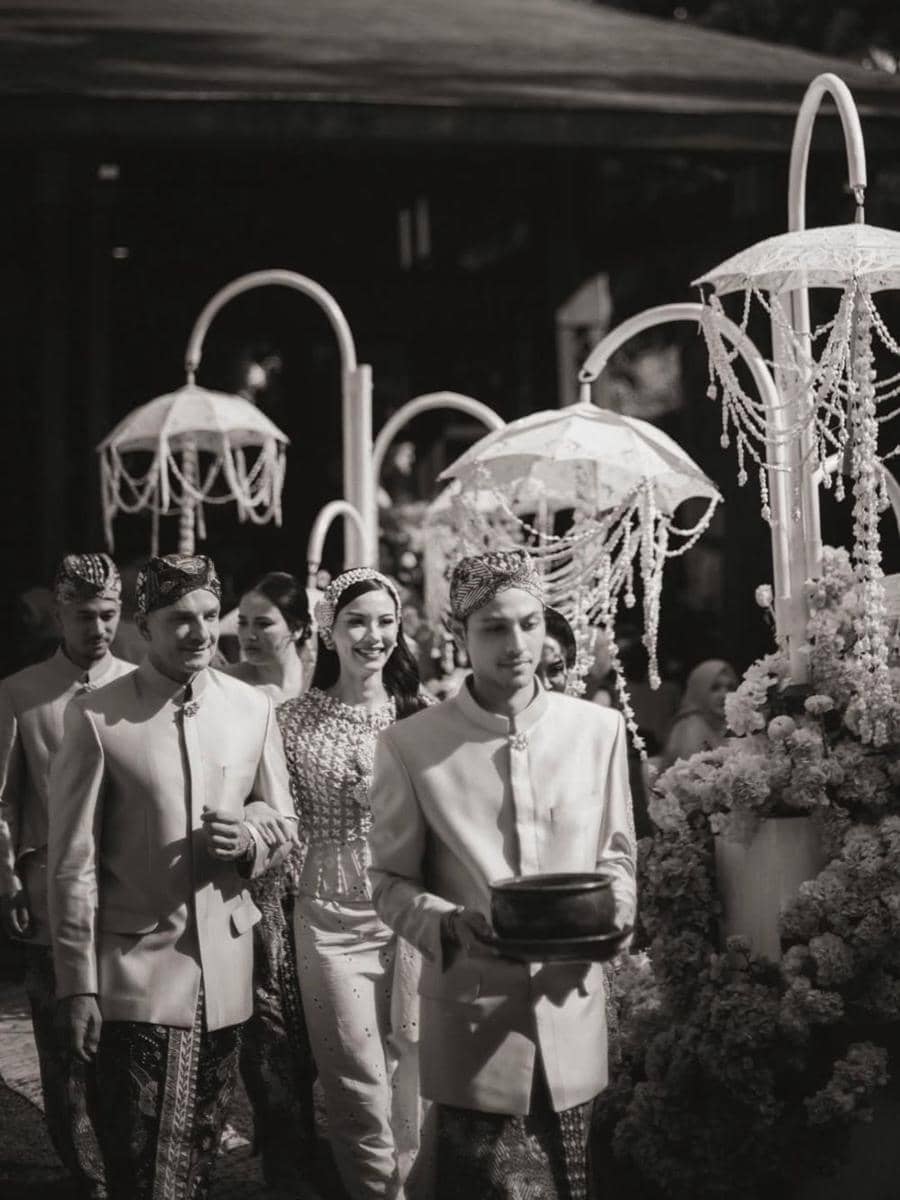 Potret Kedekatan Alyssa Daguise dan Andhika Daguise