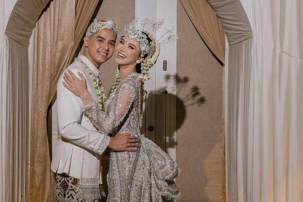 Fakta Menarik Kue Pengantin Al Ghazali dan Alyssa Daguise
