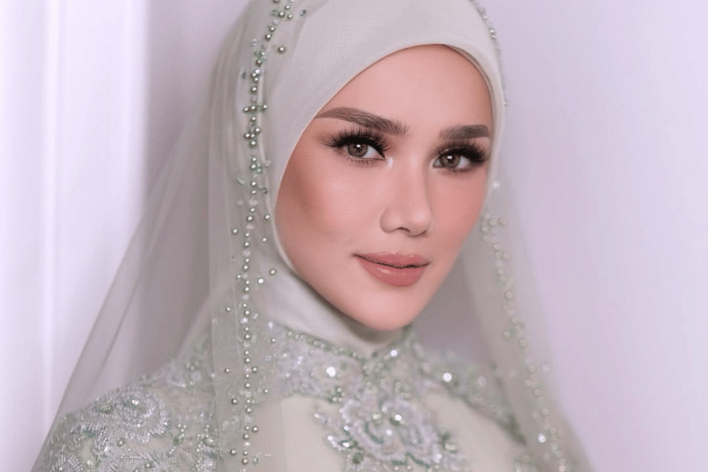 instagram.com/mulanjameela1