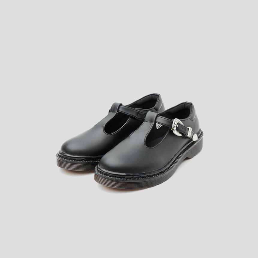 sepatu mary jane lokal