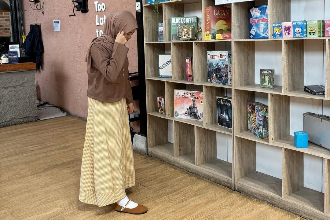 9 Saran Sepatu Mary Jane Setempat, Feminin oleh Mewah