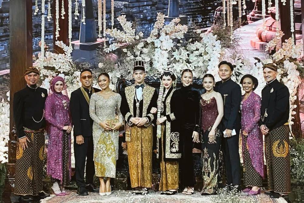 10 Potret Tamu Artid di Ngunduh Mantu Al Ghazali dan Alyssa Daguise