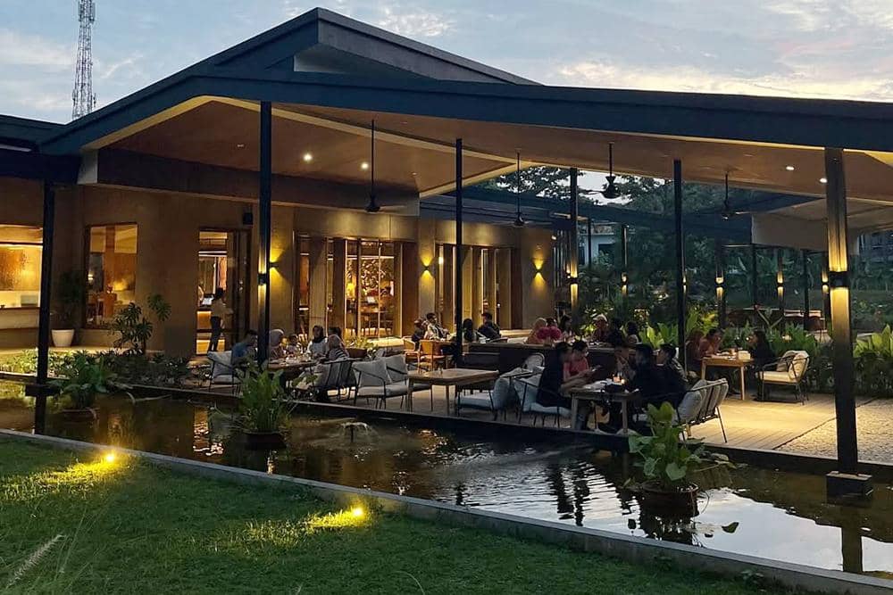 Lot 9 (instagram.com/@lot9resto)