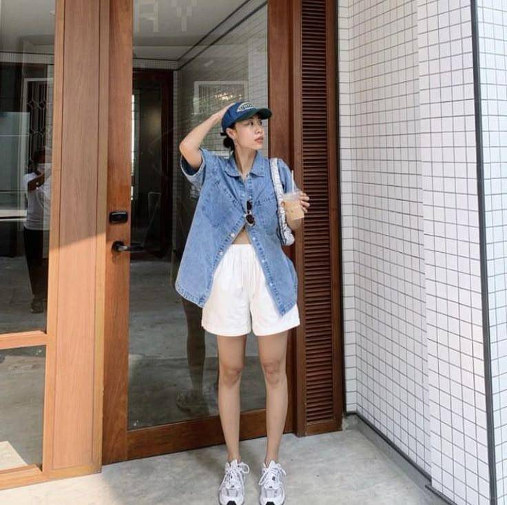 Ootd baju warna denim