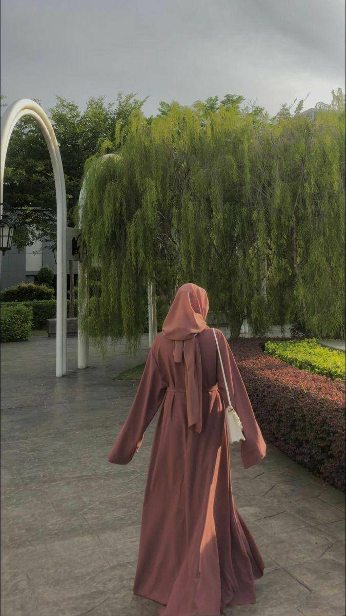 warna rose taupe cocok dengan warna apa