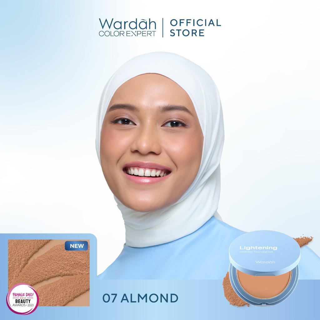 Wardah Lightening Powder Foundation Light Feel
