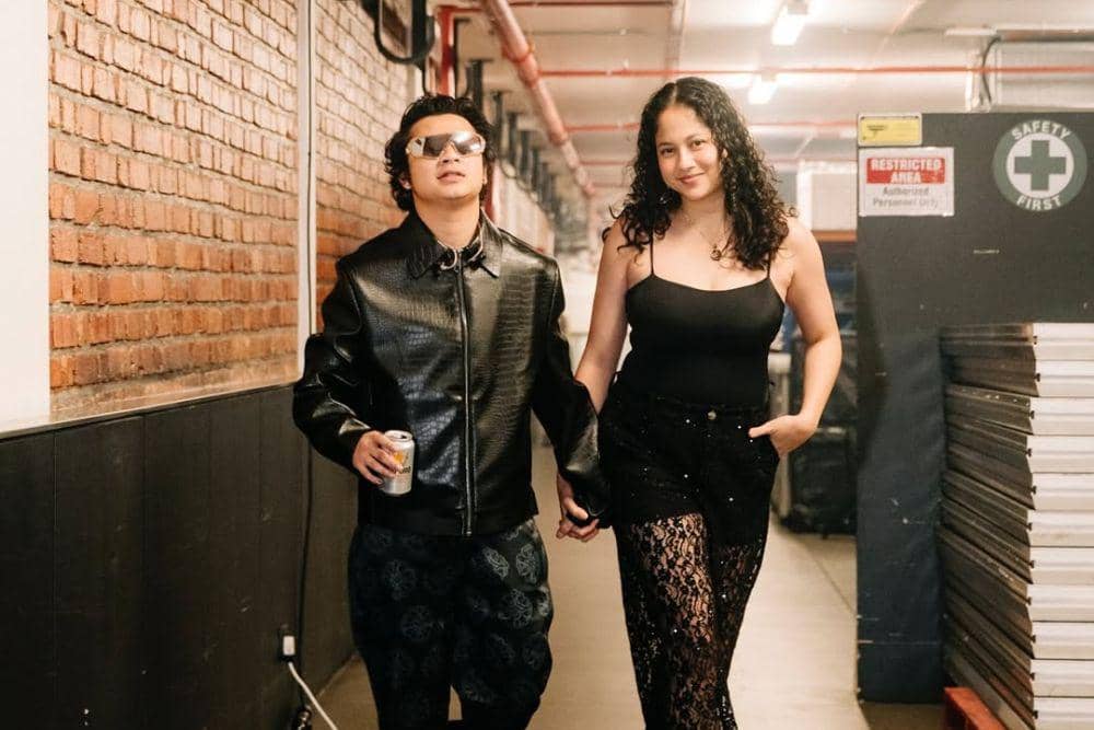 Kisah Cinta Sitha Marino dan Bastian Steel