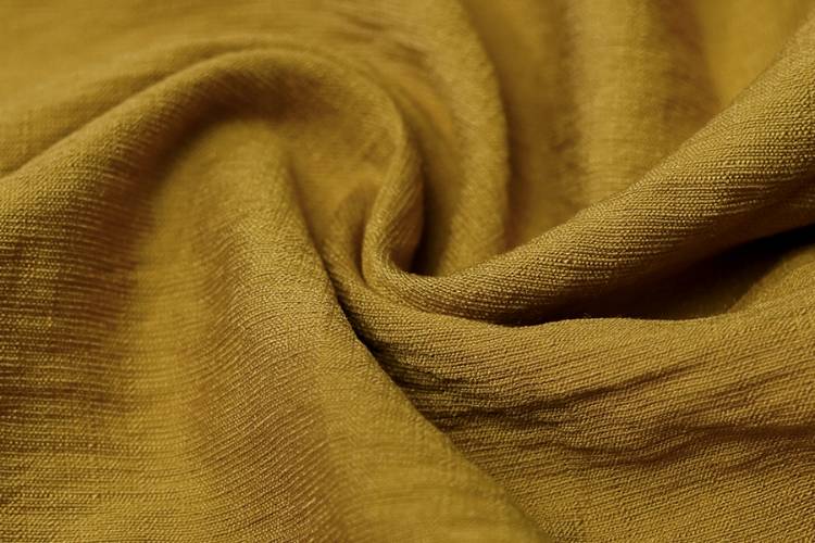 Kelebihan dan Kekurangan Bahan Polo Linen serta Cara Perawatannya