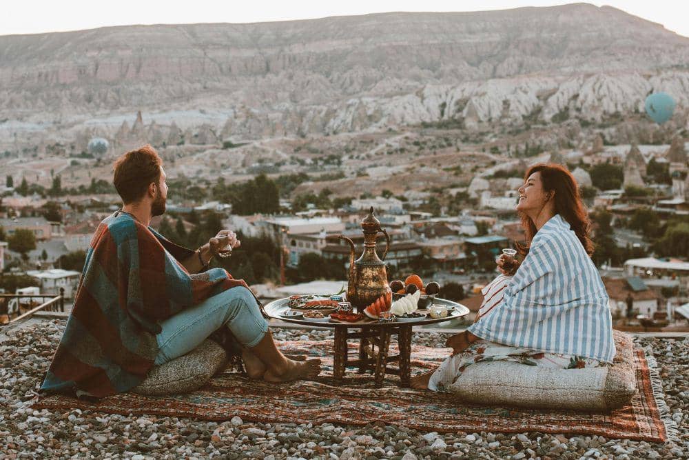 Zodiak Paling Beruntung dalam Percintaan di Bulan Juli 2025