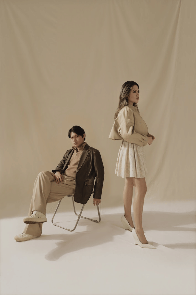 Art photo Raisa dan Rony Parulian untuk lagu "Tetap Bukan Kamu". (Dok. JUNI Records)