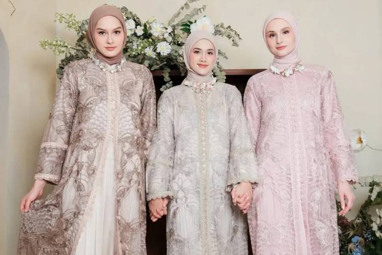 Cover Gamis Organza - instagram.comfitriahan.id.png