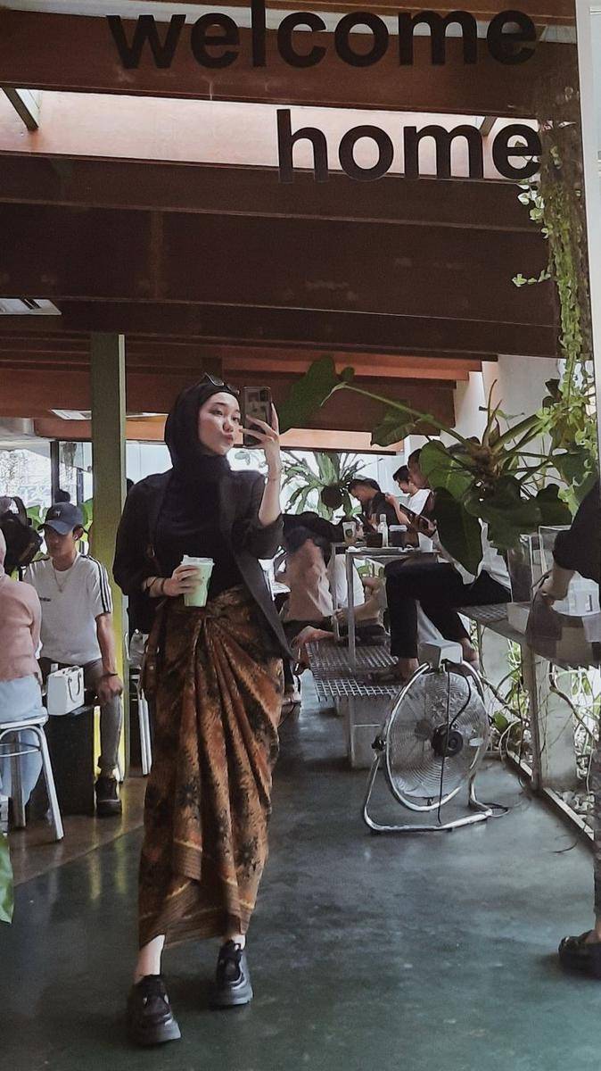 Outfit berkain hijab