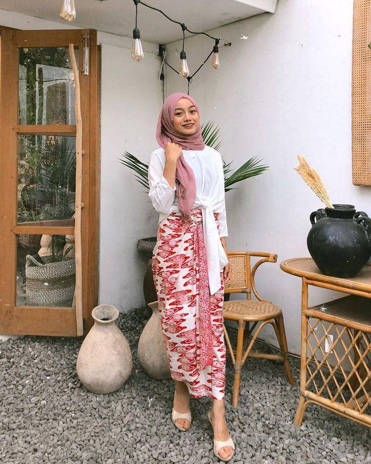 Outfit berkain hijab