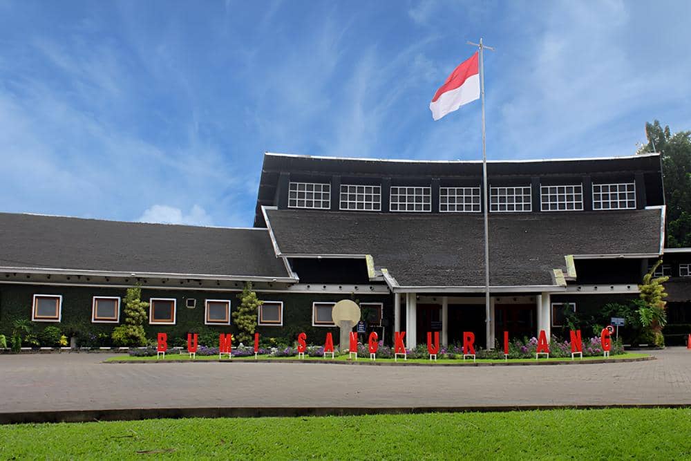 Bumi Sangkuriang (tourbandung.id)