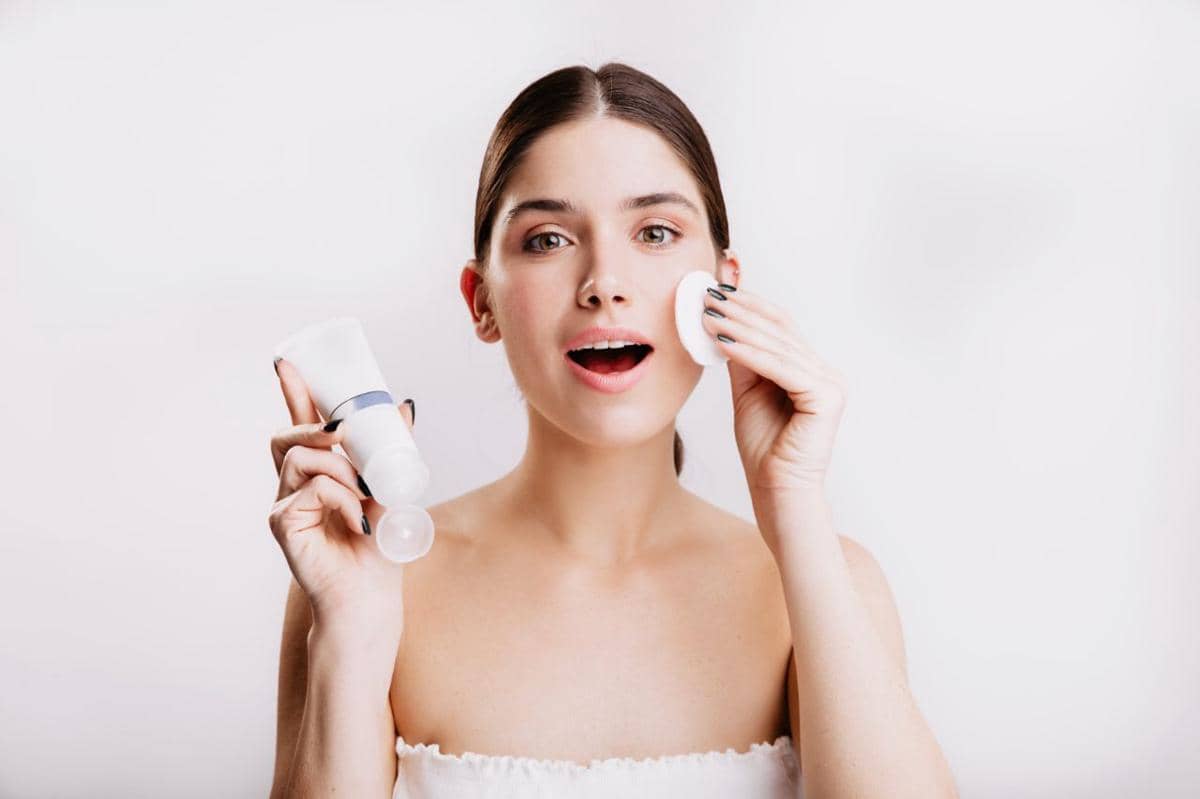 skincare lokal untuk usia 30 tahun ke atas