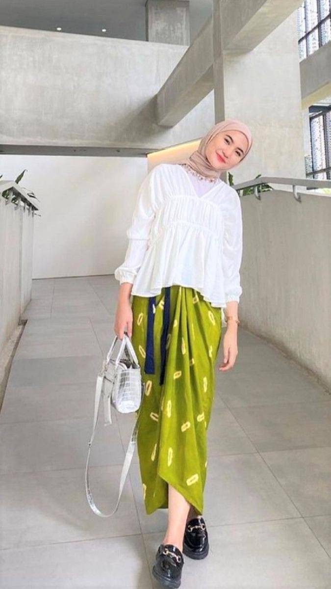 Outfit berkain hijab
