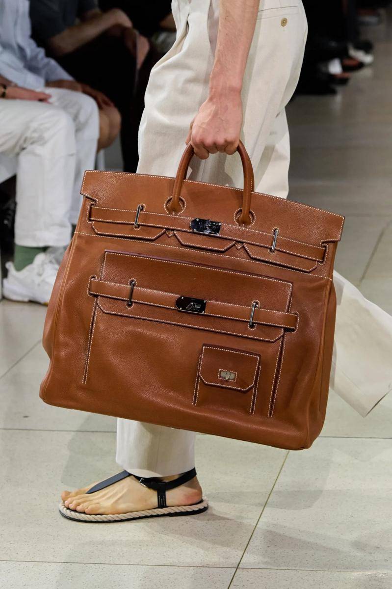 00063-hermes-spring-2026-menswear-details-credit-gorunway-scaled.jpg