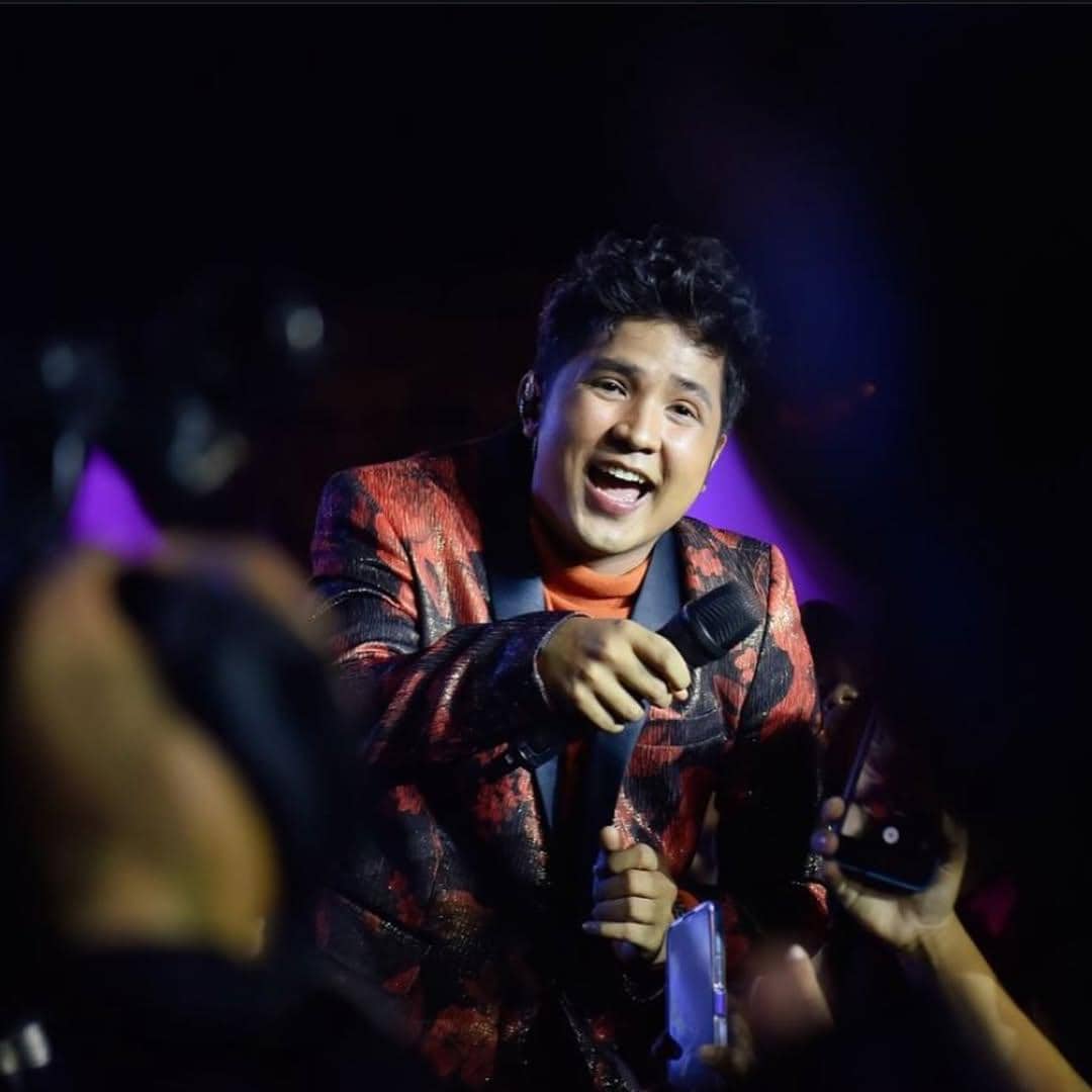 Jirayut (instagram.com/jirayutdaa4official)