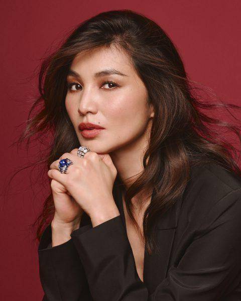 HAUTE_JOAILLERIE_EN_EQUILIBRE_GEMMA_CHAN_WORN_09_CRH4411852CRH4417152_24x30_sRVB-480x600.jpg