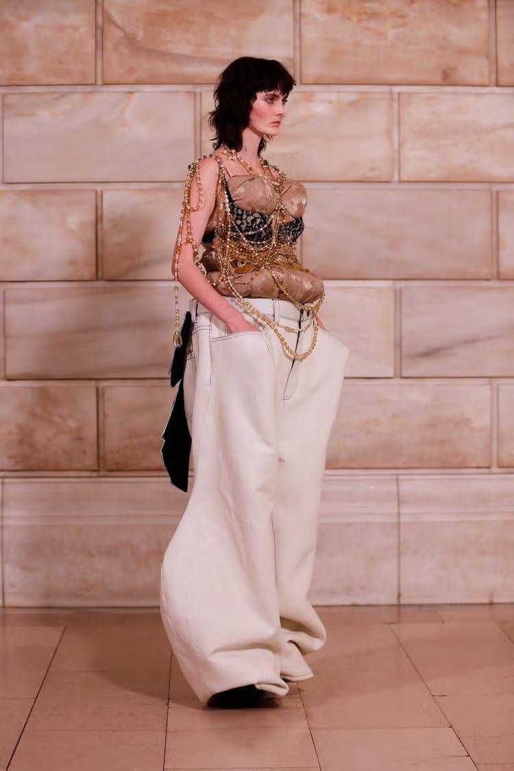 offseason25-danlecca-vogue-look3-6863c7b17e7f9.jpg