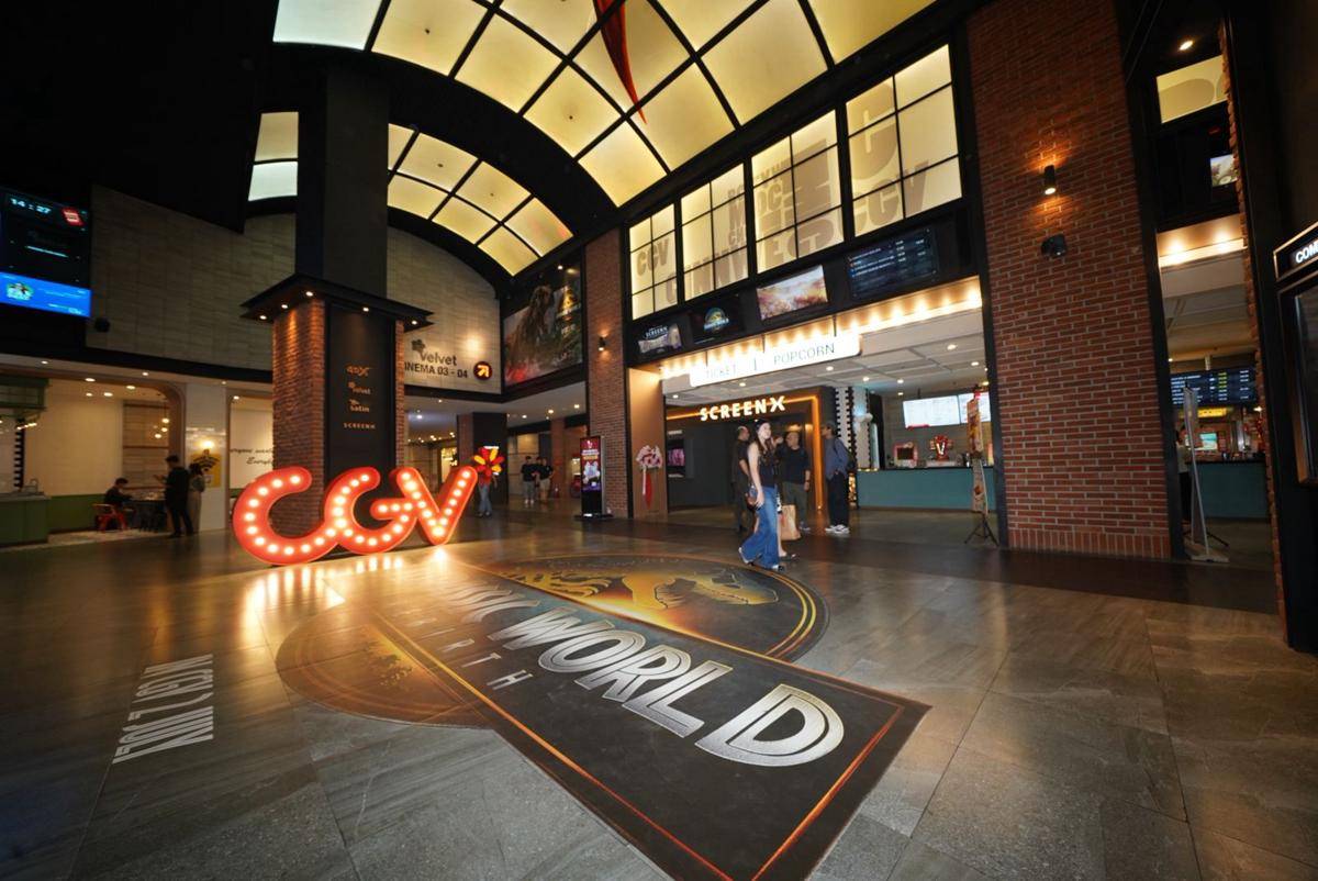 ScreenX CP5.jpg