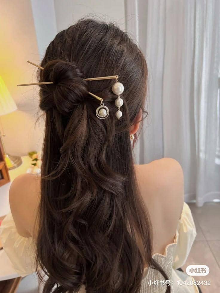 ide gaya rambut dengan hair stick