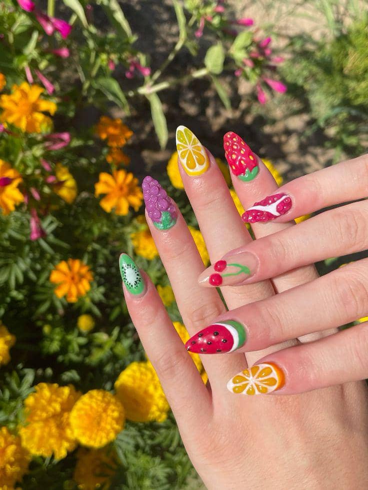 inspirasi nail art tema buah-buahan