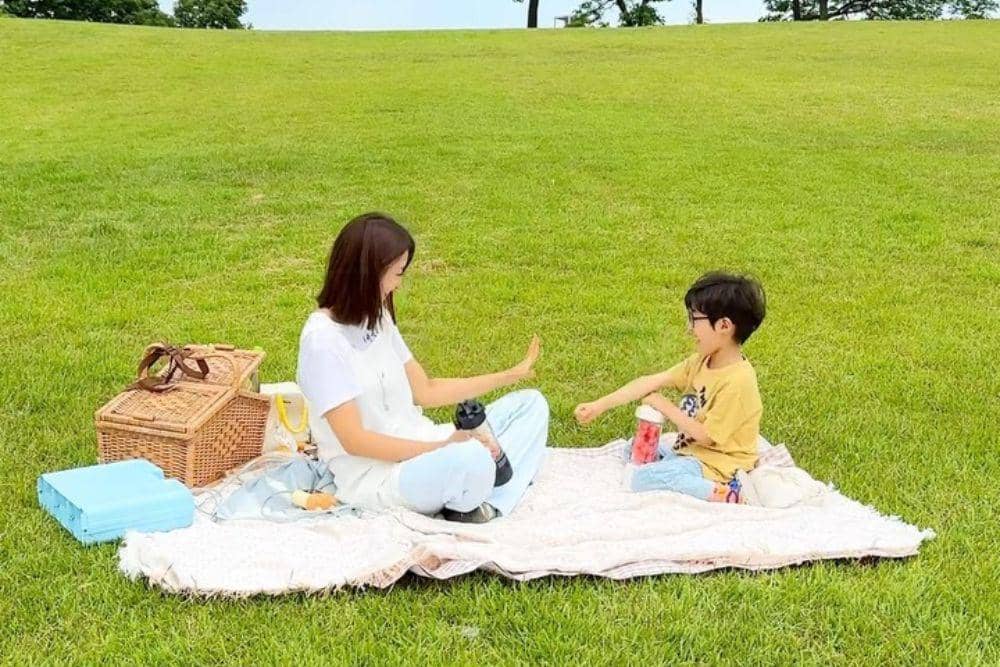 Lee Si Young Hamil Anak Kedua dengan Mantan Suami