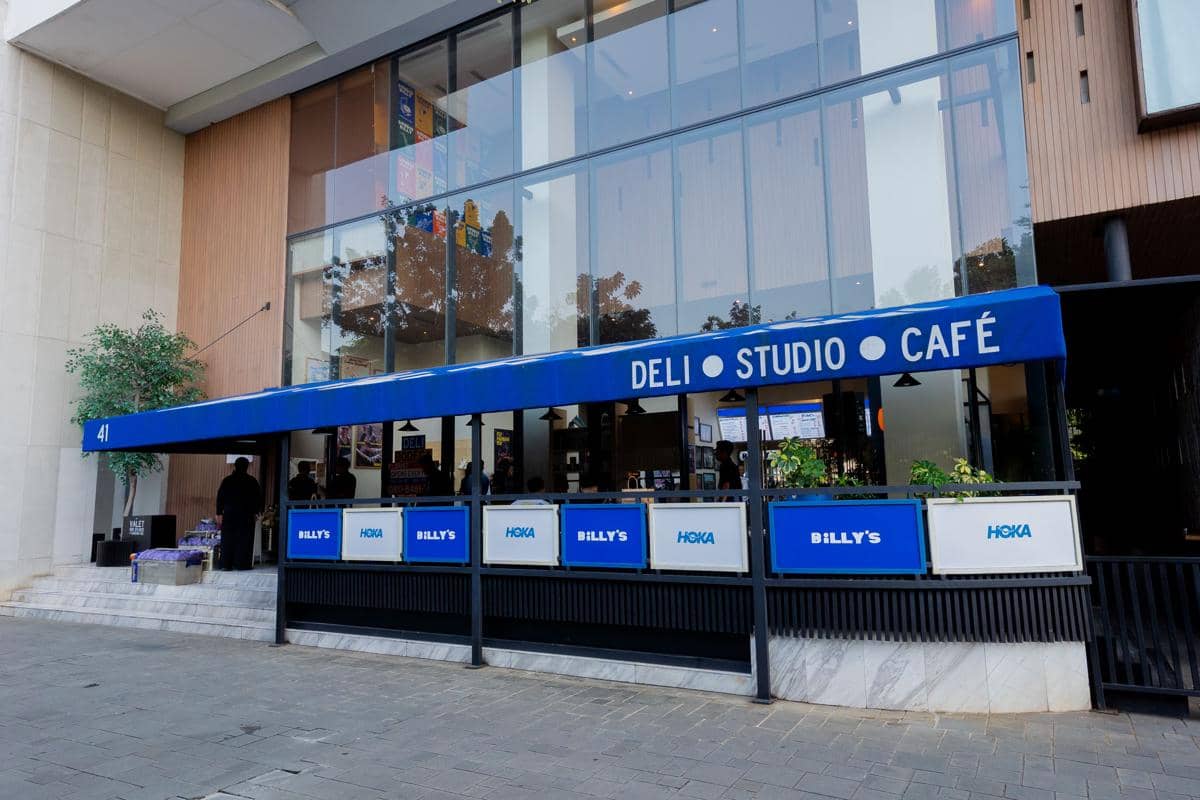 Billy's Block, Cafe Takeover #TogetherWeFlyHigher.jpg