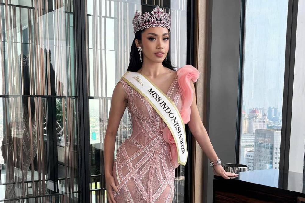 Crowned with grace, strength, and purpose.The journey is just beginning, and the world is ready .jpg