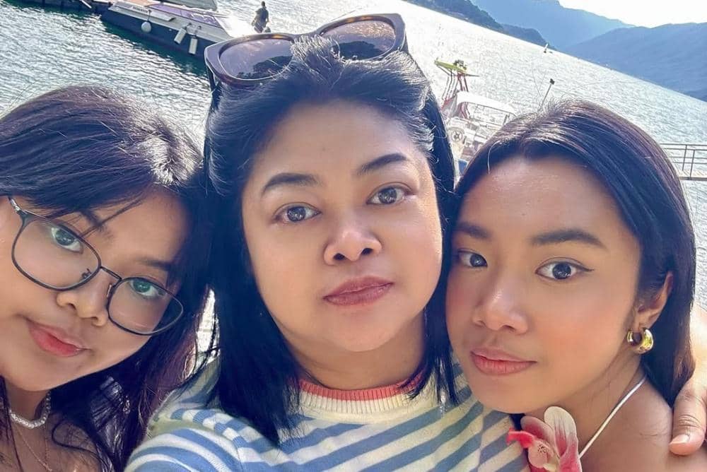 you only live once FALSEYOU LIVE EVERYDAY, YOU ONLY DIE ONCE.jpg