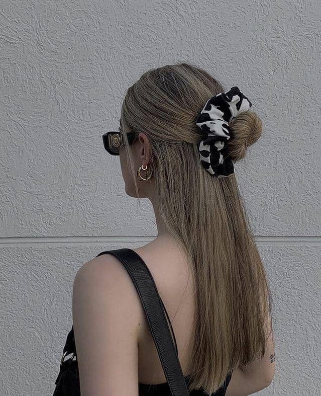 ide styling rambut dengan scrunchie