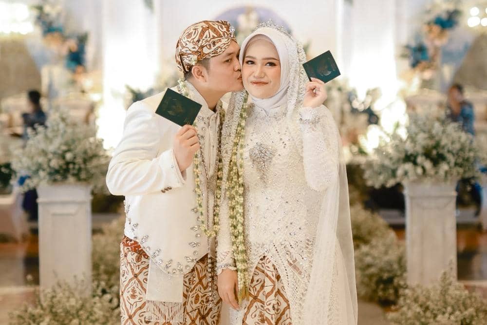 Harmoni Wedding Organizer (instagram.com/@weddingorganizersolo)