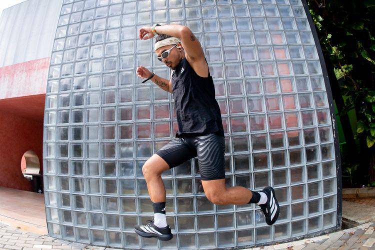 adidas Kembali Luncurkan Adizero Evo SL, Sepatu Lari Super 'Culture'