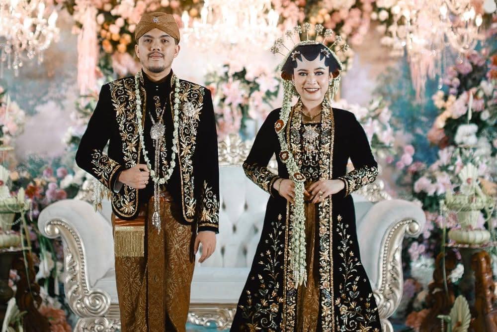 Obong Management Solo (instagram.com/@obongmanagementsolo)