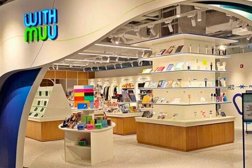 Ilustrasi toko album K-Pop/K-Pop Store. (Situs expedia.com)