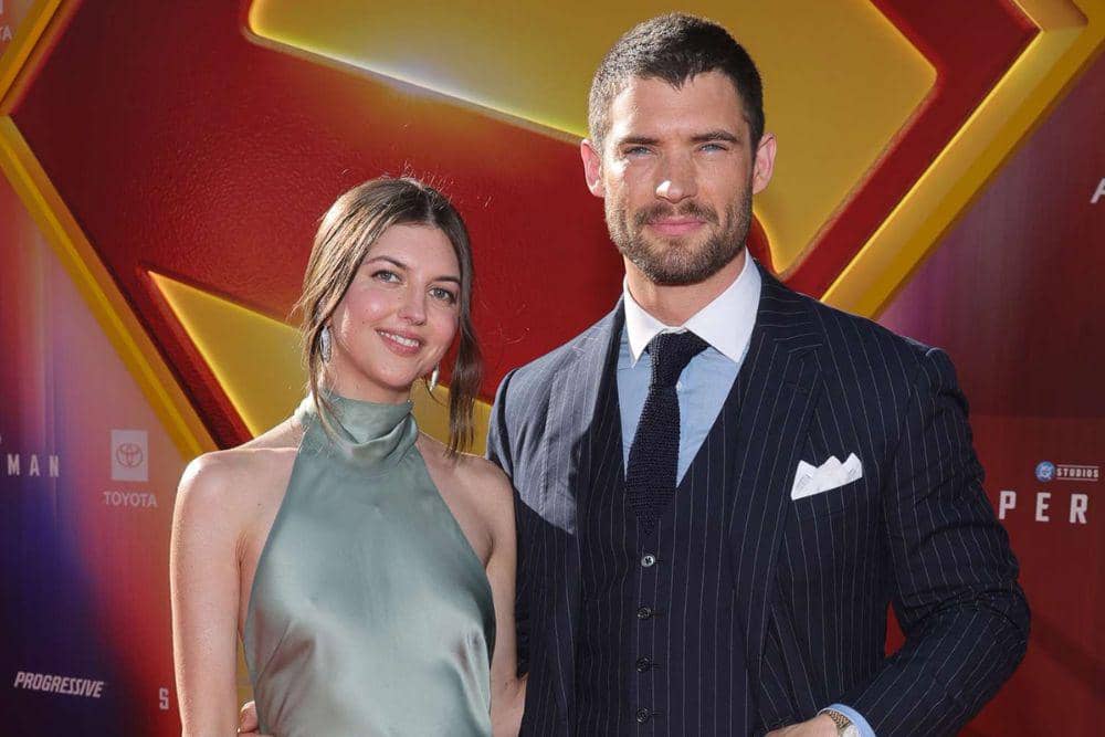 Kisah Cinta David Corenswet ‘Superman’ dan Istrinya