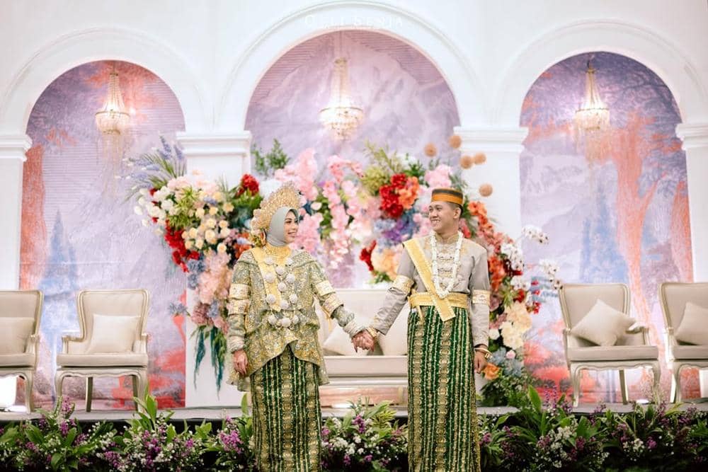 Ayu Services (instagram.com/@ayu_services)