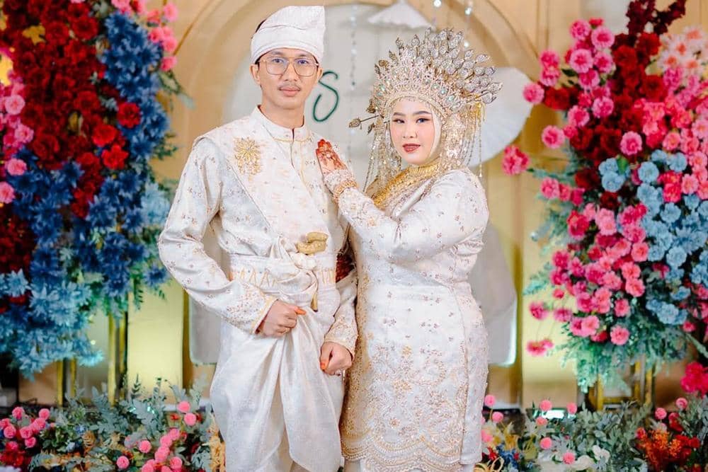 Platinum World (instagram.com/@platinum.world_wedding)