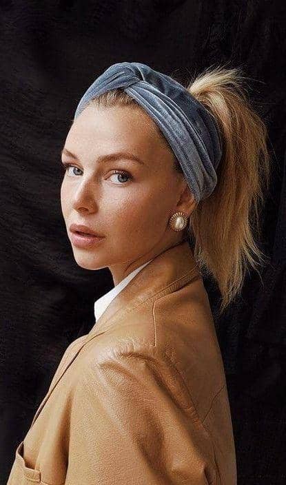 ide styling rambut dengan headband