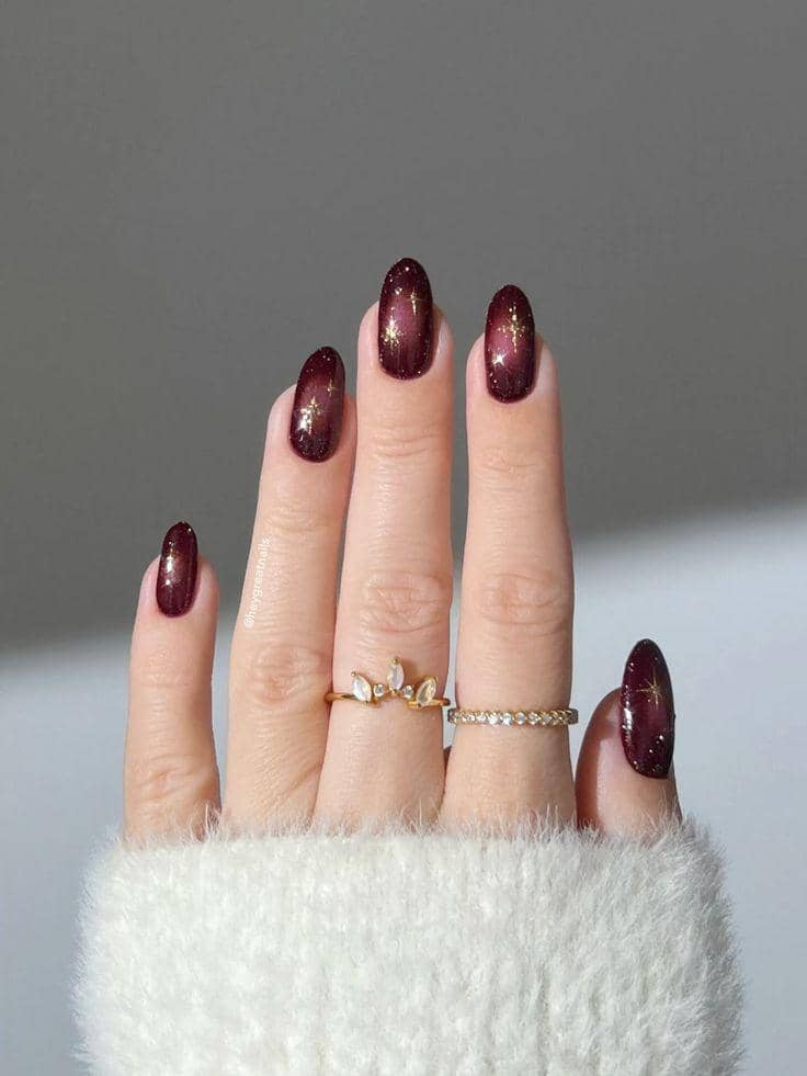 inspirasi nail art nuansa burgundy
