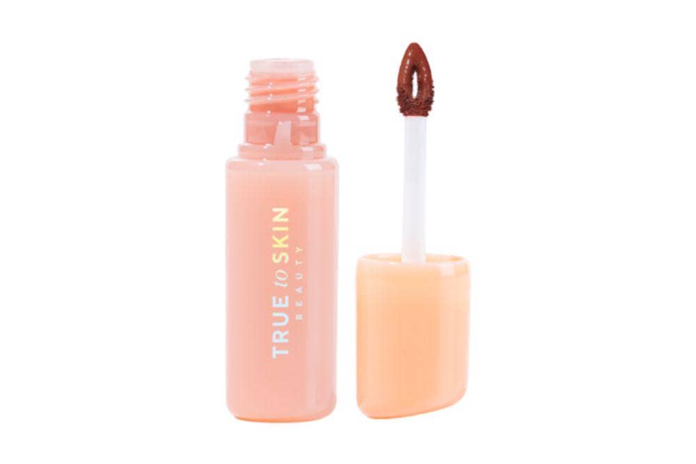 lipstik warna burgundy