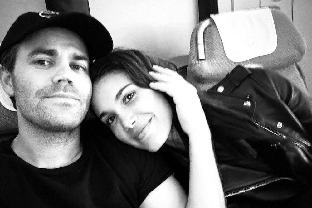 Paul Wesley Tunangan dengan Natalie Kuckenburg