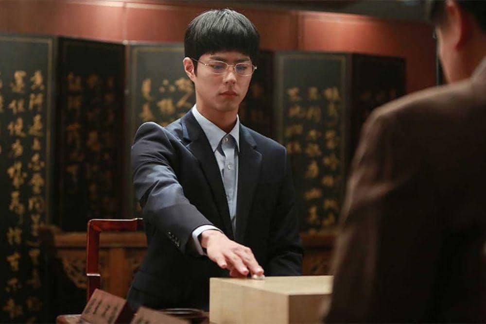 Karakter Cowok Culun di Drakor yang Bikin Jatuh Cinta