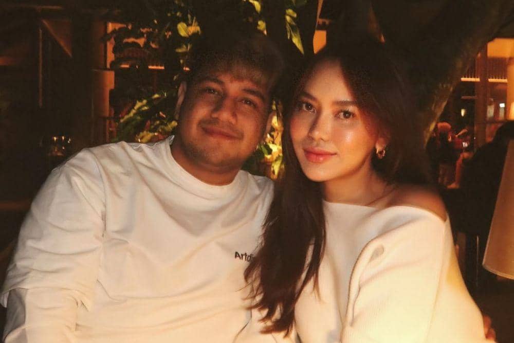 Kisah Cinta Pasangan TikTokers Bidi Soediro dan Item