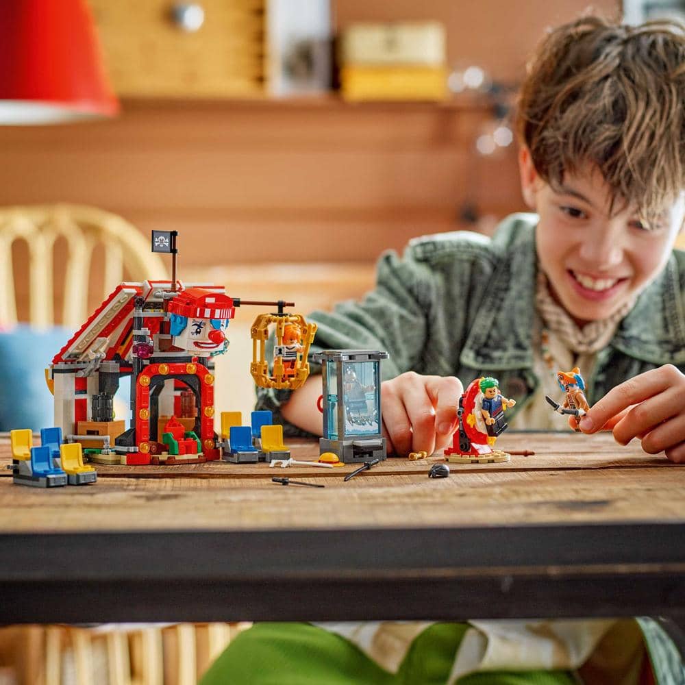 LEGO One Piece (3).jpg