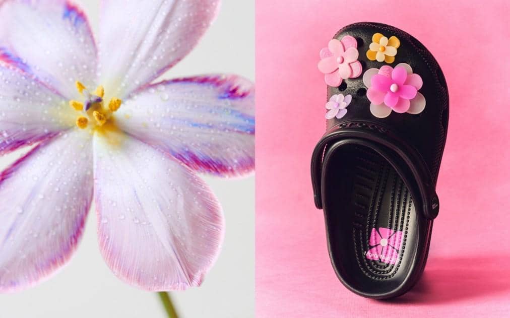 Tampilan Gaya ‘Mardi Mercredi x Crocs Classic Clog’ Warna Hitam.jpg